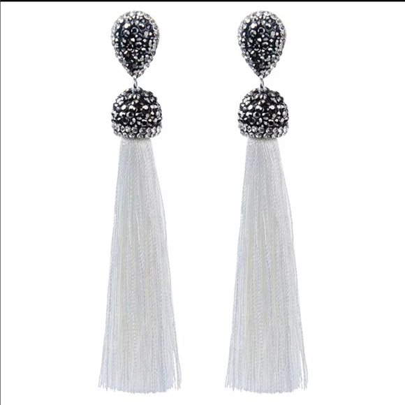 NWT Tassel Earrings Thread Long Dangle Drop Earrings Party Gigt black red white - Picture 9 of 10